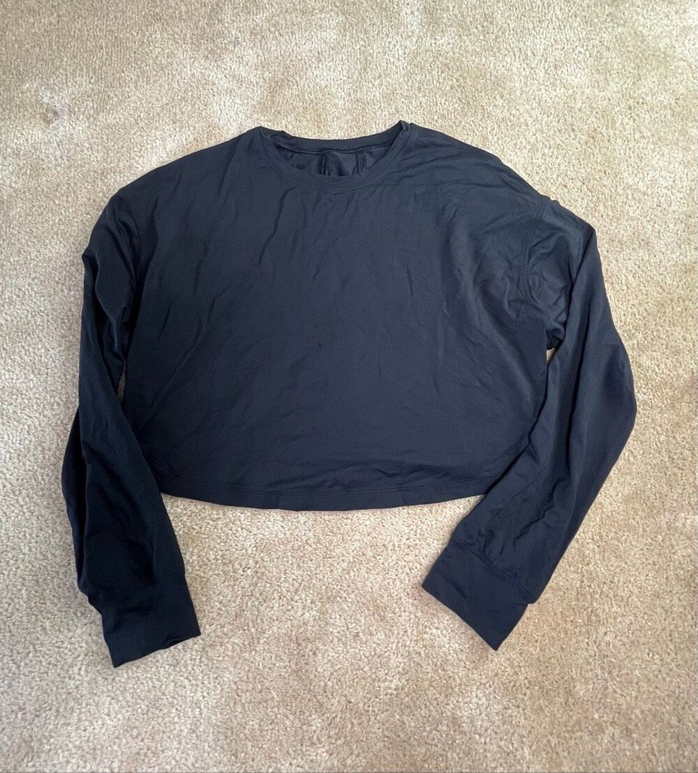 Lululemon Back In Action Long Sleeve Cropped Black Top Size 6 (S)